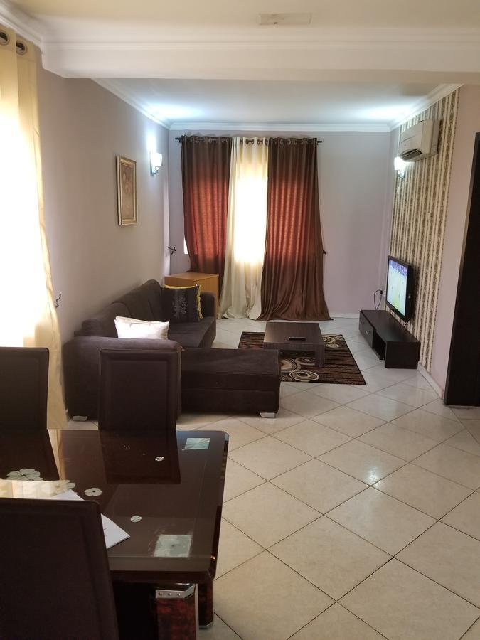 Peemos Hotel Warri Εξωτερικό φωτογραφία